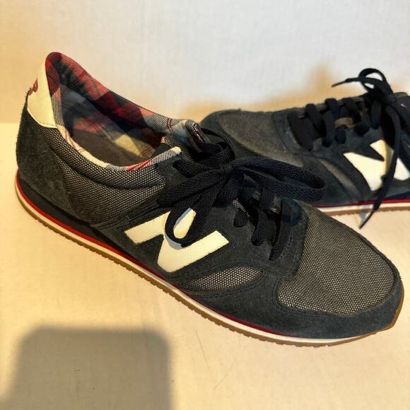 New Balance Women Size 9.5 Navy Blue 420 Low Top Walking Sneakers Trendy Travel - Picture 6 of 12